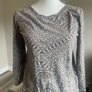 Lucky Brand Gray Patterned Blouse